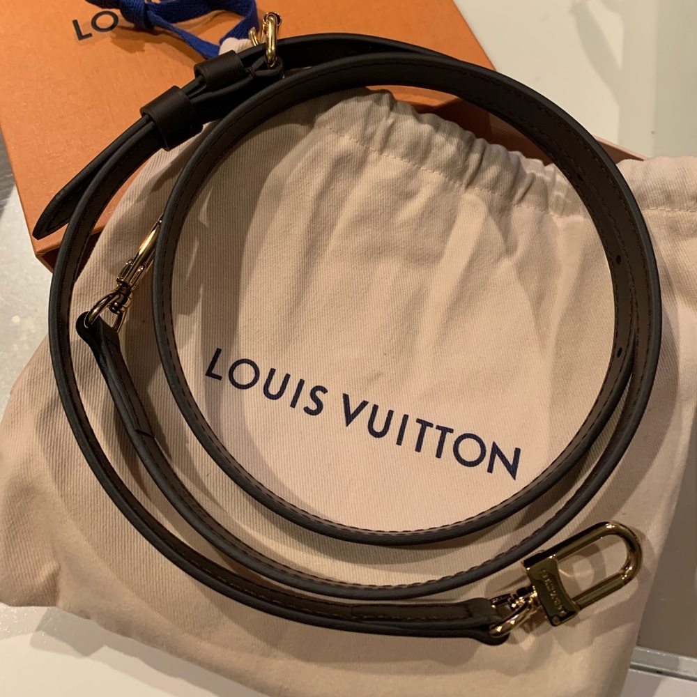 LOUIS VUITTON Damier Ebene Adjustable Strap